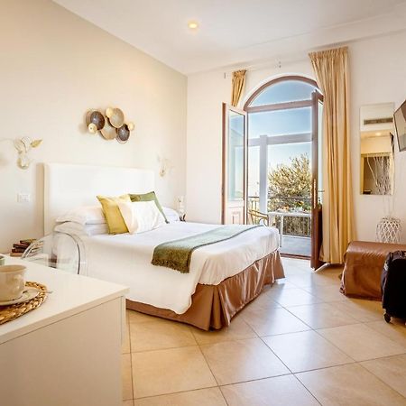 Terrazza Iride Hotel Massa Lubrense Bagian luar foto