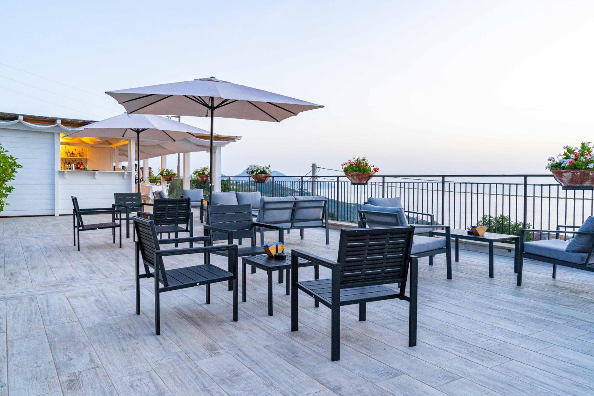 Terrazza Iride Hotel Massa Lubrense Bagian luar foto